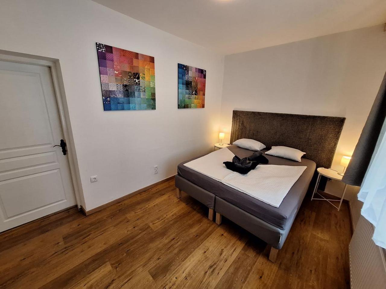 Flataid Gaestehaus Graschi - Steinbergstrasse Graz Eksteriør bilde